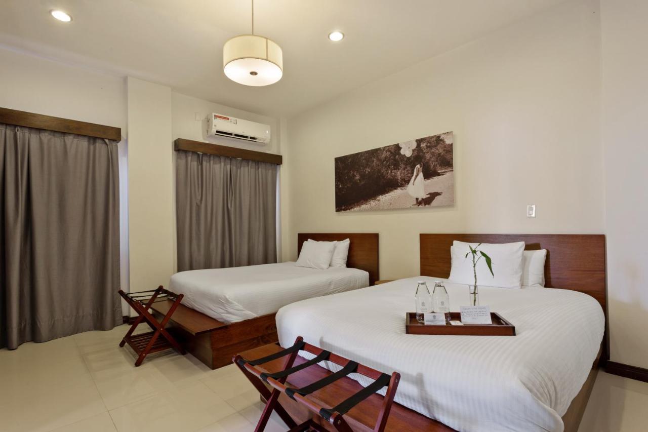 The Ellysian Boutique Hotel Placencia Zewnętrze zdjęcie